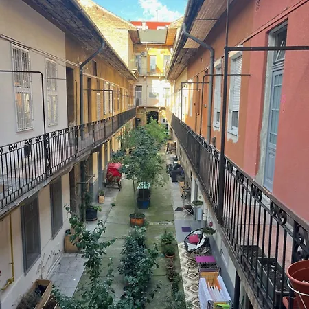 Soho Apartman *